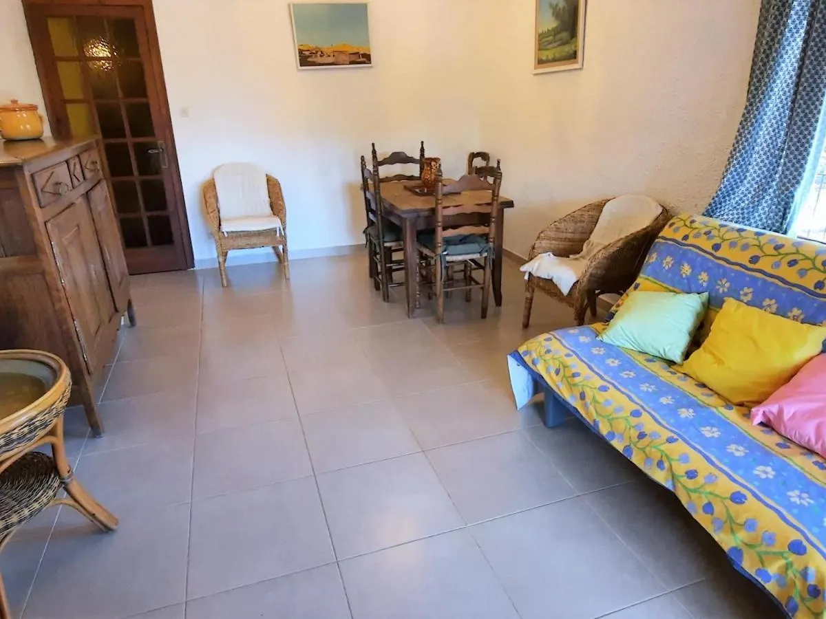 Apartamento Amplio En Cap Ras Con Piscina Y Terraza - 4 Hab, Admite Mascotas, Cerca De La Playa - Es-170-18 Llança Apartament