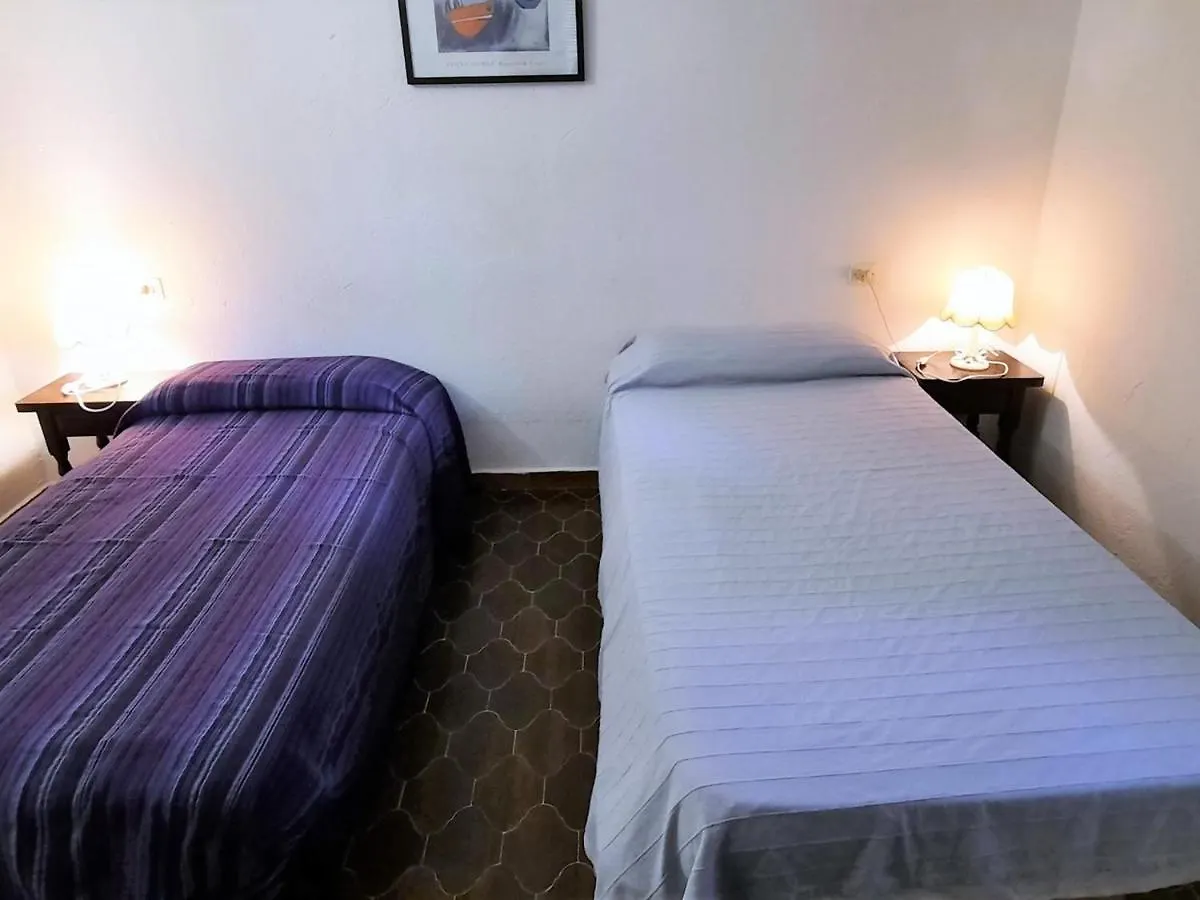 Apartamento Amplio En Cap Ras Con Piscina Y Terraza - 4 Hab, Admite Mascotas, Cerca De La Playa - Es-170-18 Llança