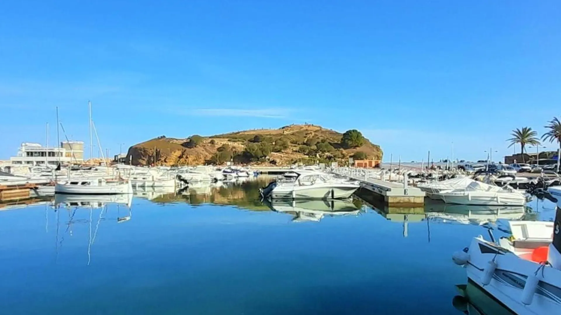 Apartamento Amplio En Cap Ras Con Piscina Y Terraza - 4 Hab, Admite Mascotas, Cerca De La Playa - Es-170-18 Llança Hiszpania